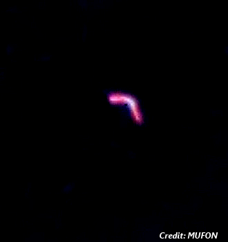 Boomerang+UFO+Photographed+Over+Los+Angeles+4-8-14.png