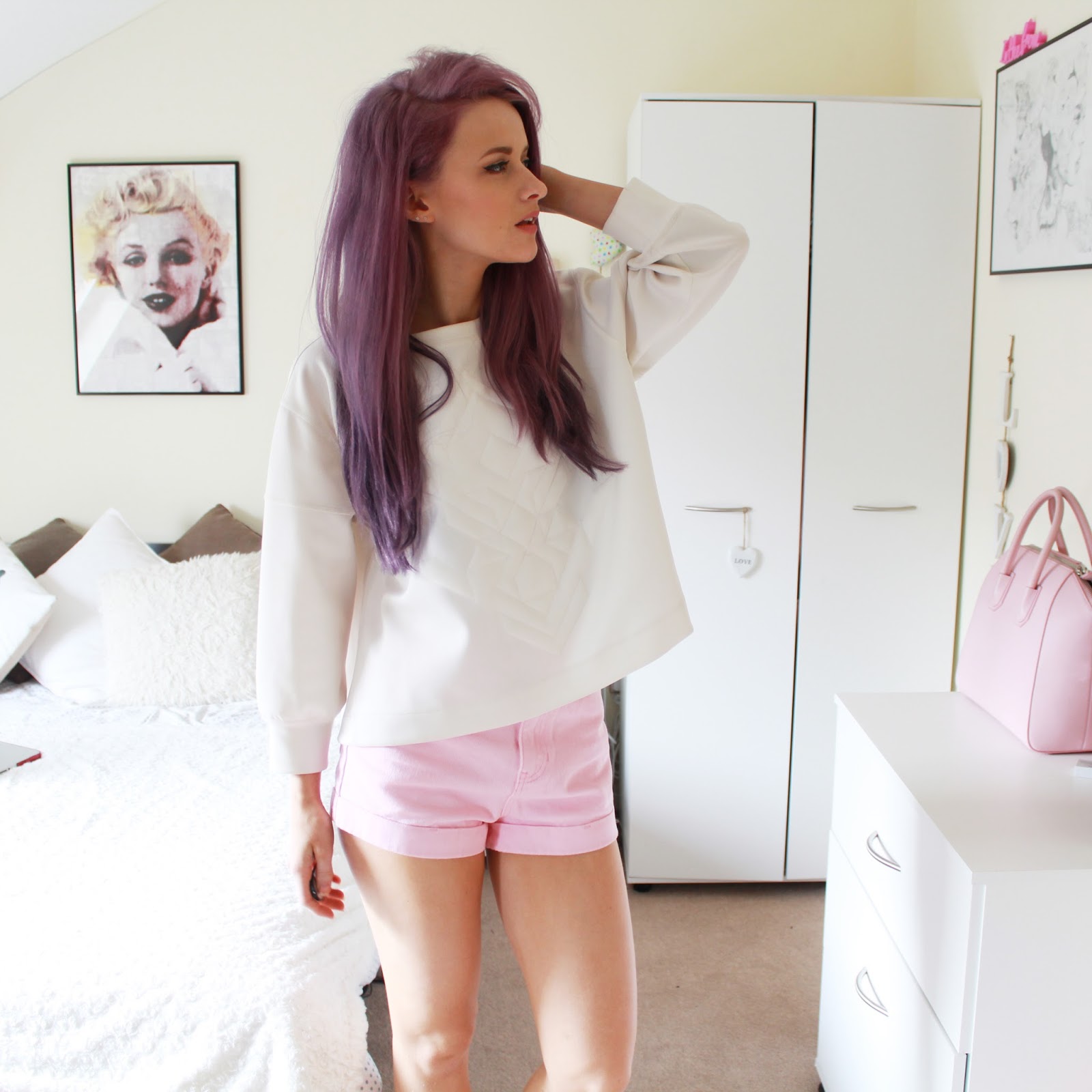 Baby Pink Mom Shorts Inthefrow