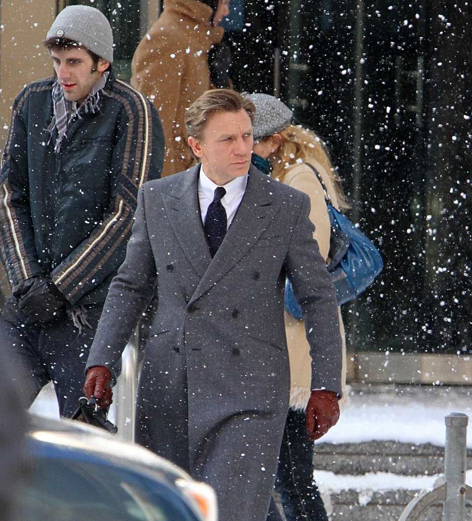 Dream House Teaser Trailer