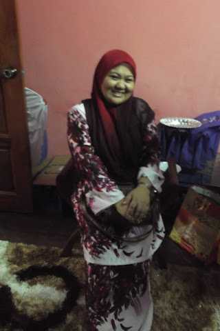 My sister Farahana Izyan binti Sazali  *sulong