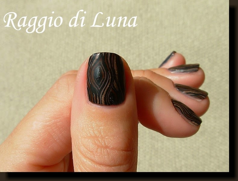 Raggio di Luna Nails Tree bark