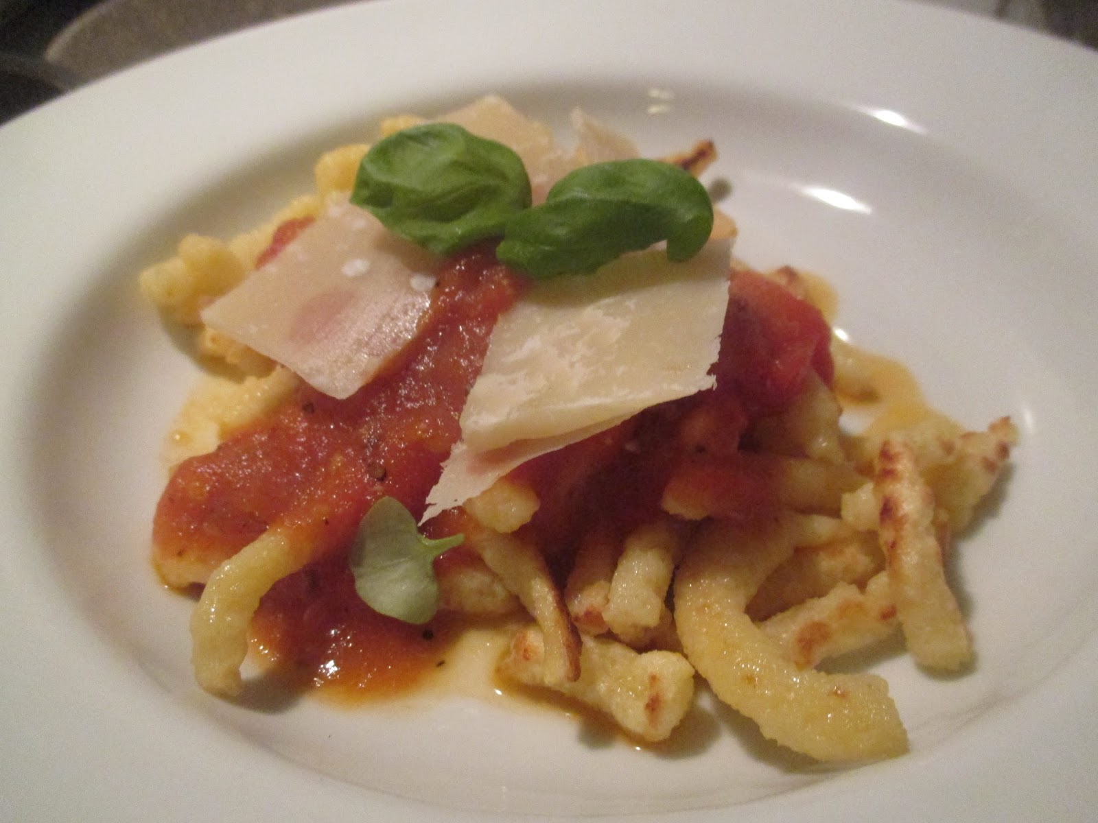 Spätzle mit pikanter Tomatensoße glatzkoch.de