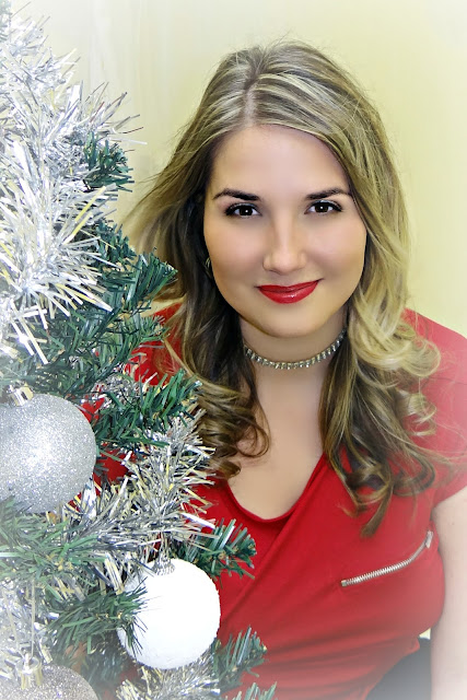 Christmas makeup red lips
