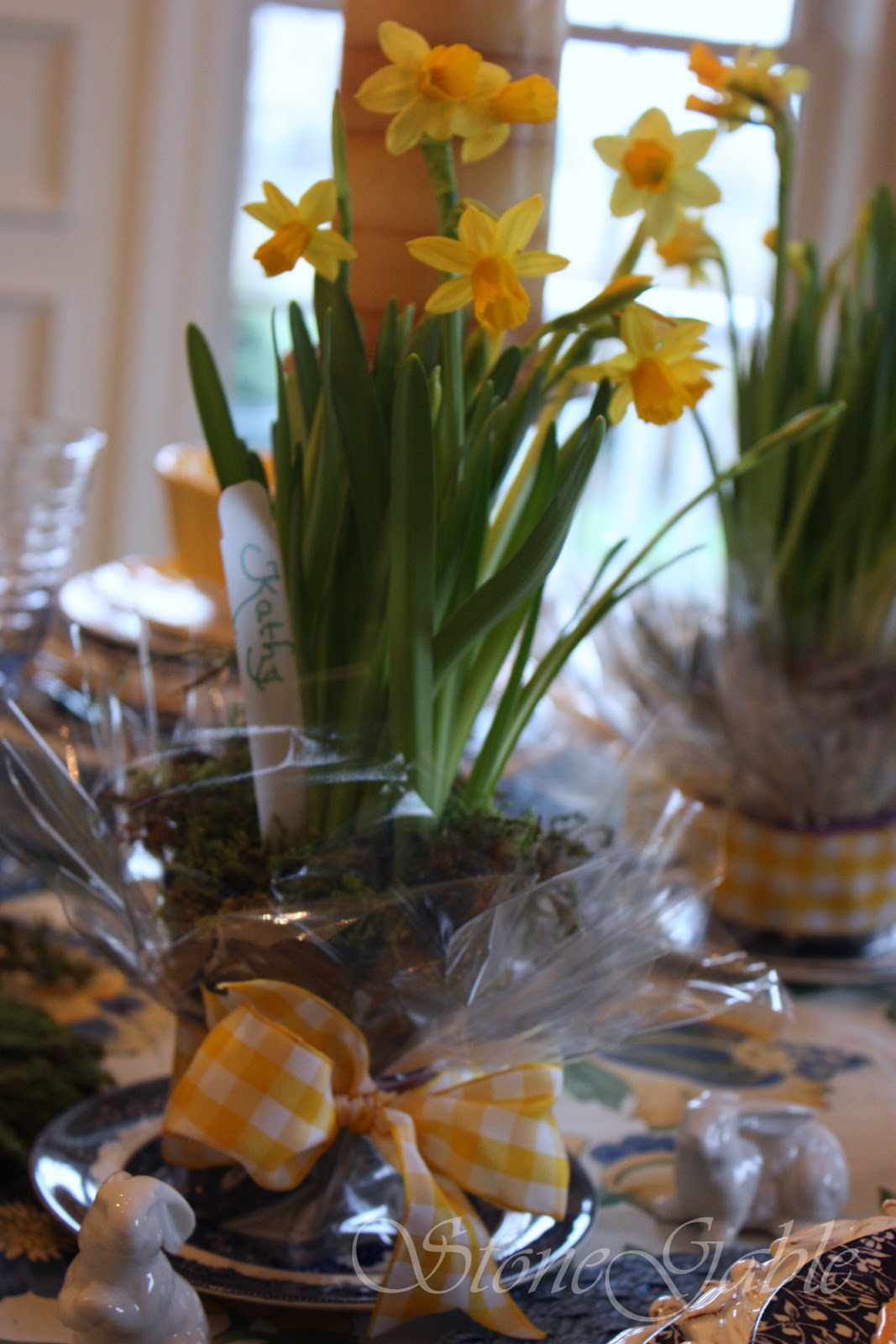 Little Spring Gifts StoneGable