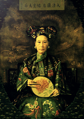 Jung Chang, Cesarzowa wdowa Cixi, Okres ochronny na czarownice, Carmaniola