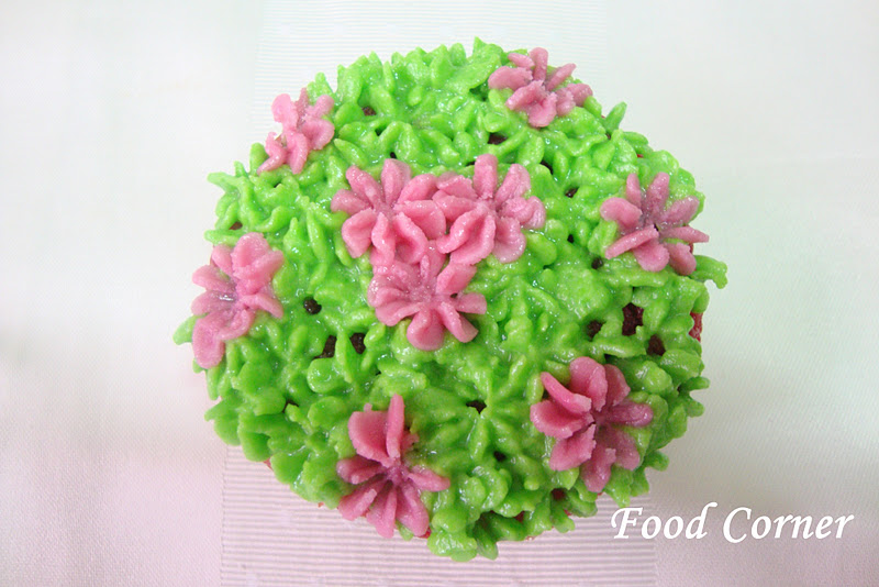 Buttercream how  Decorating event  make for  Icing cupcakes buttercream with 6 my Challenge frosting Linking to