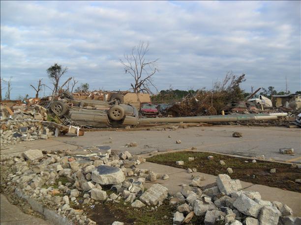 april 15 tuscaloosa tornado. and Bath: April 2011