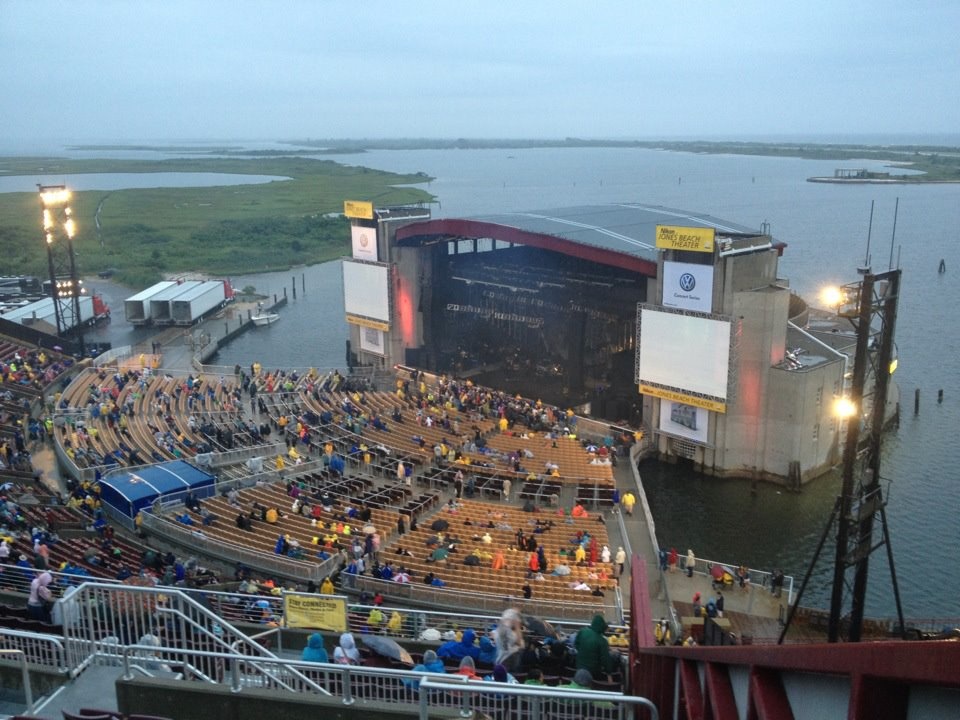 Jones Beach and Dave Matthews Band! In Town Tourist