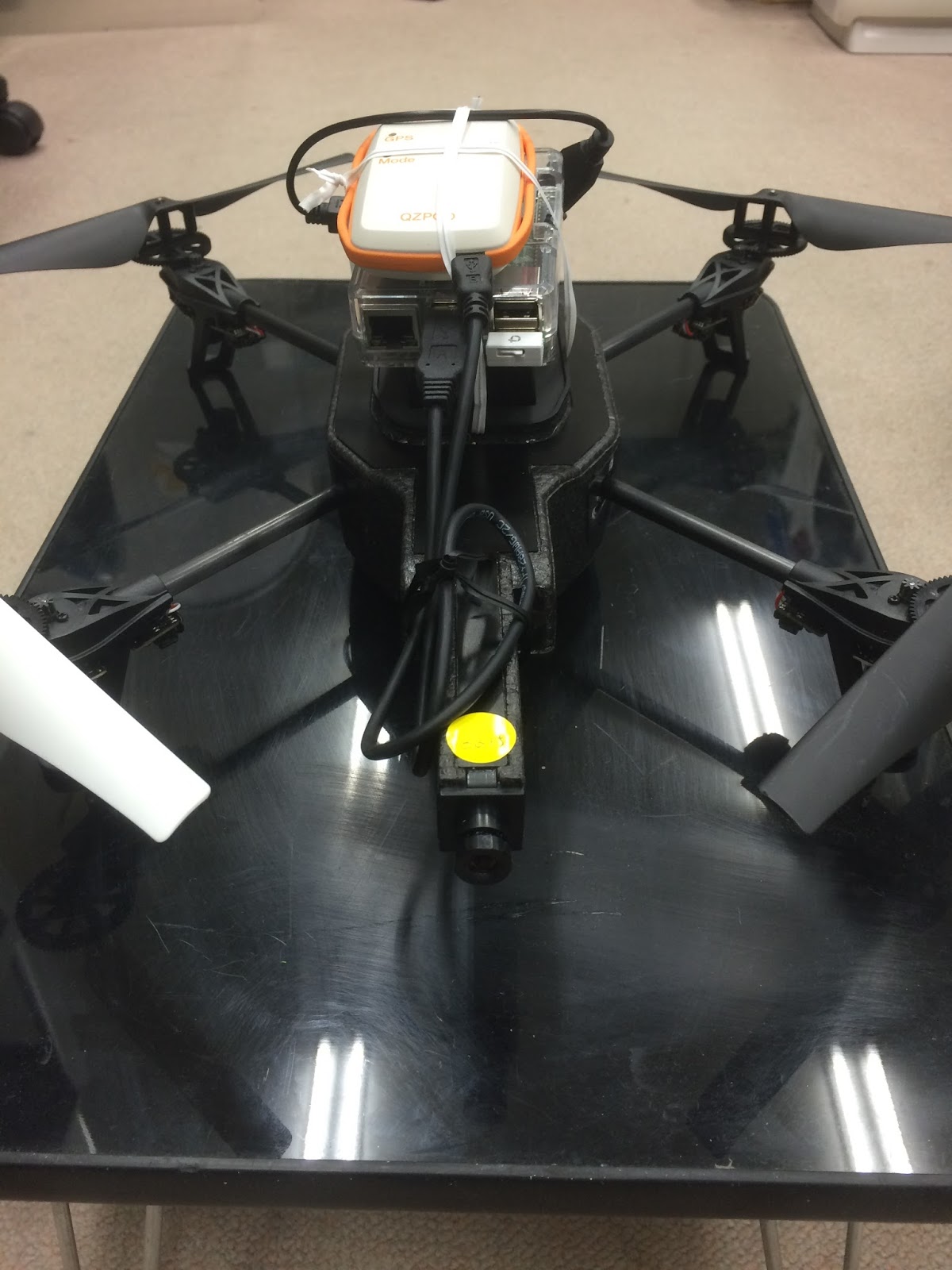 あけぶろ RaspberryPiとROSでAR.Droneを自律飛行