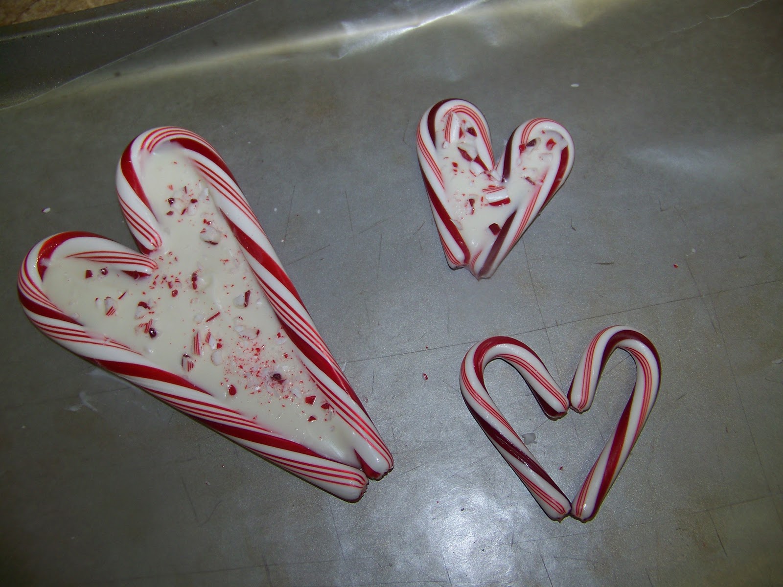 Kitchen Simmer Candy Cane Hearts