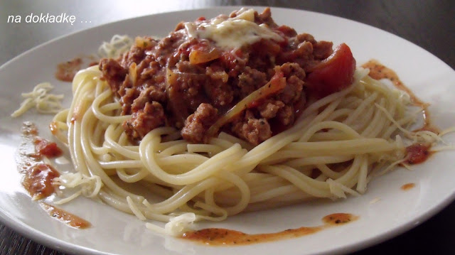 spaghetti po bolońsku