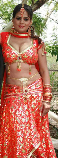 Excellent Item Dancer Sapna Sapna Sapu - Watch her gorgeous Look.