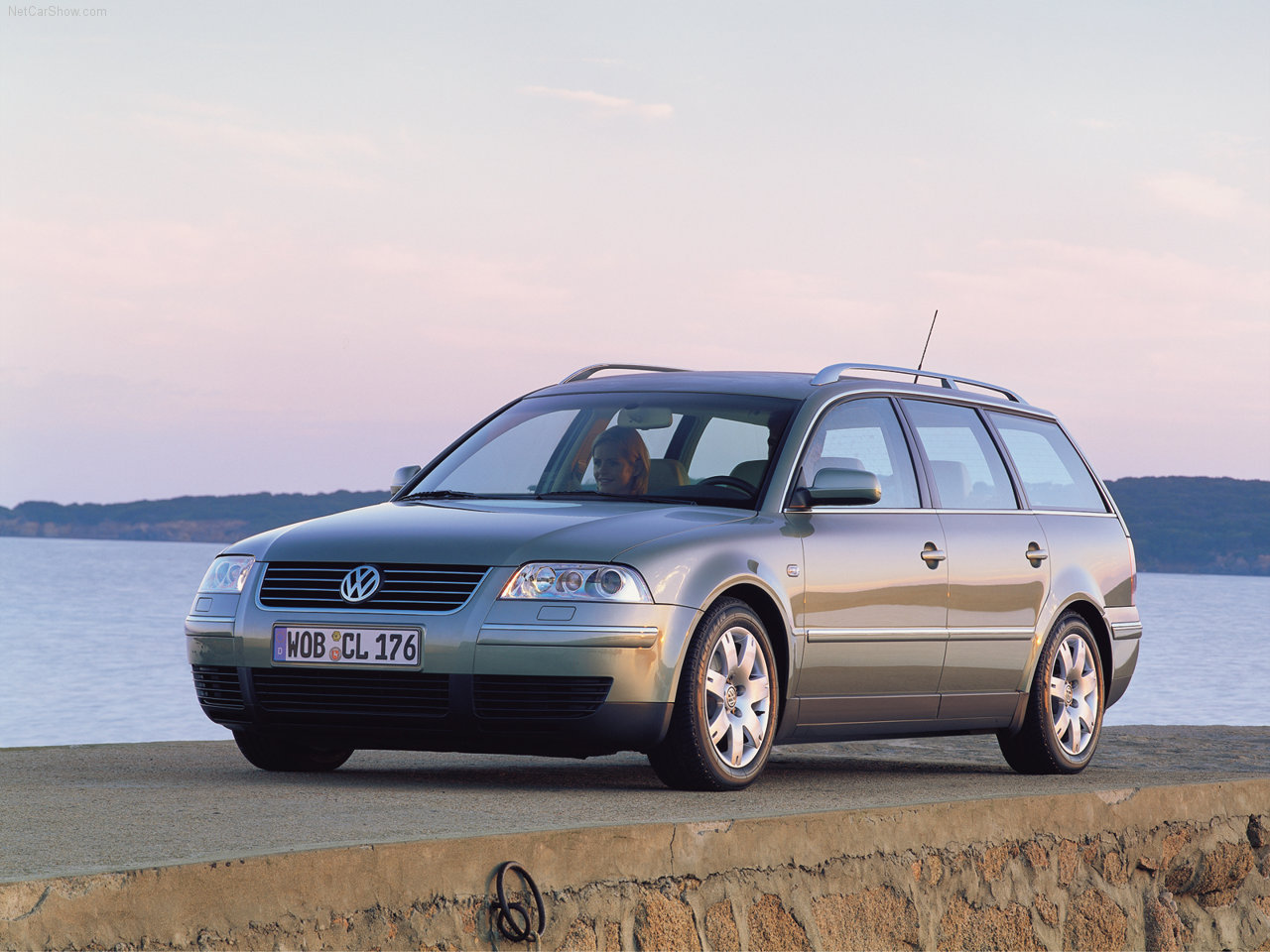 http://2.bp.blogspot.com/-zlgFfEd8NNM/TXxOuDR3y_I/AAAAAAAANUY/jEkvHeocj9w/s1600/Volkswagen-Passat_Variant_2000_1280x960_wallpaper_01.jpg