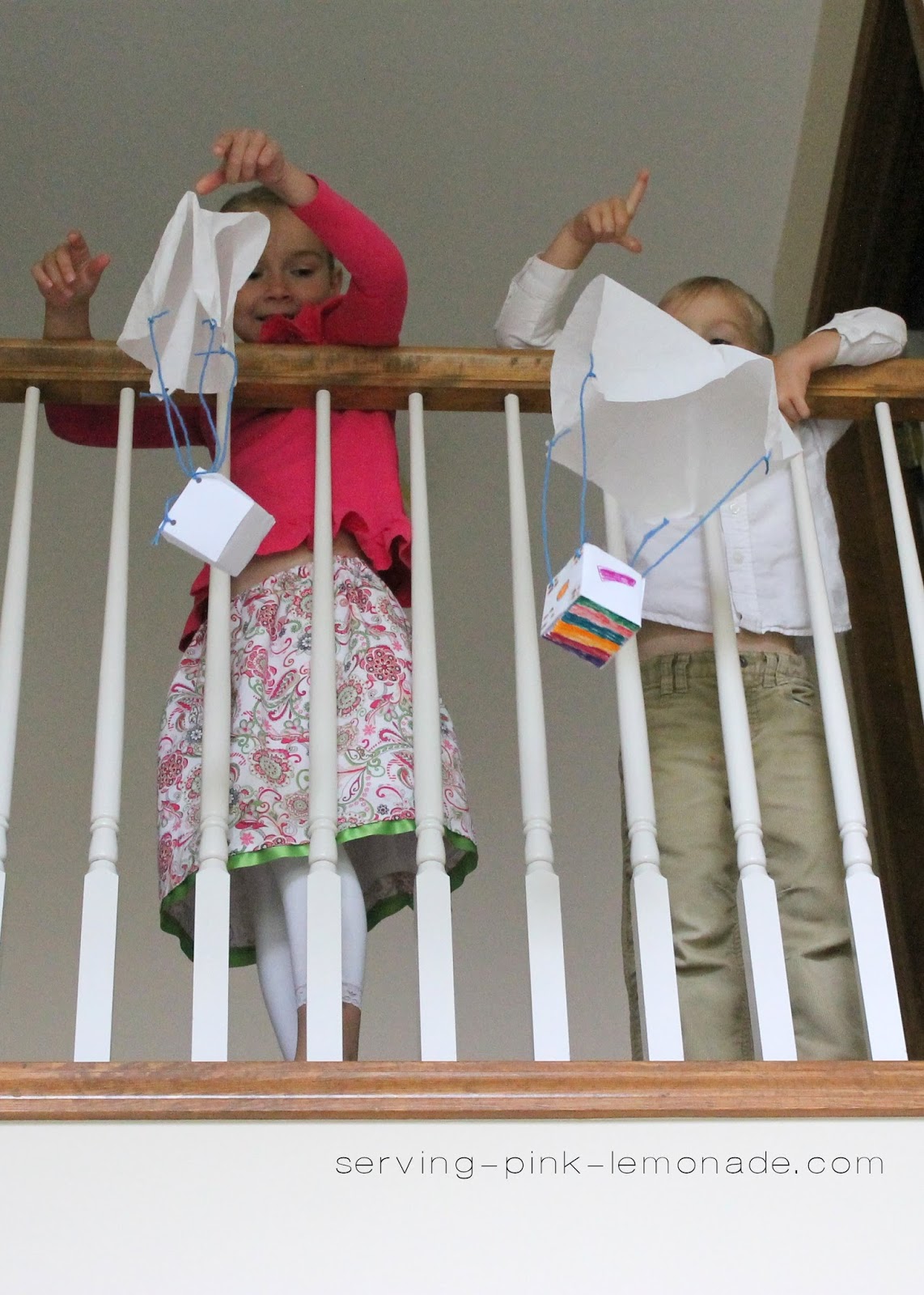 Serving Pink Lemonade Toy Parachute with free template to make your own!