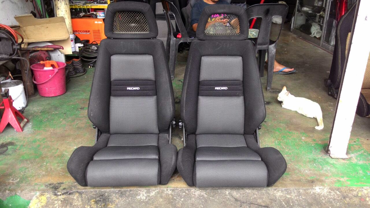 Dingz Garage Seat Recaro slider for wira