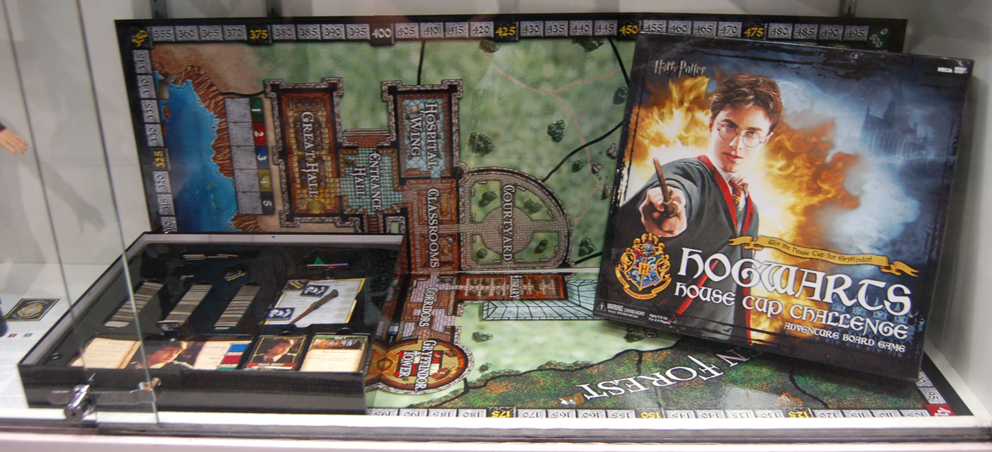 Harry Potter Movie Memorabilia: Hogwarts House Cup ...