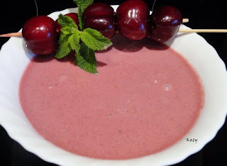 Sopa  Fría De Cerezas