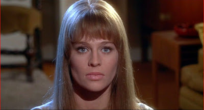 Clarisse And Marilyn In Fahrenheit 451