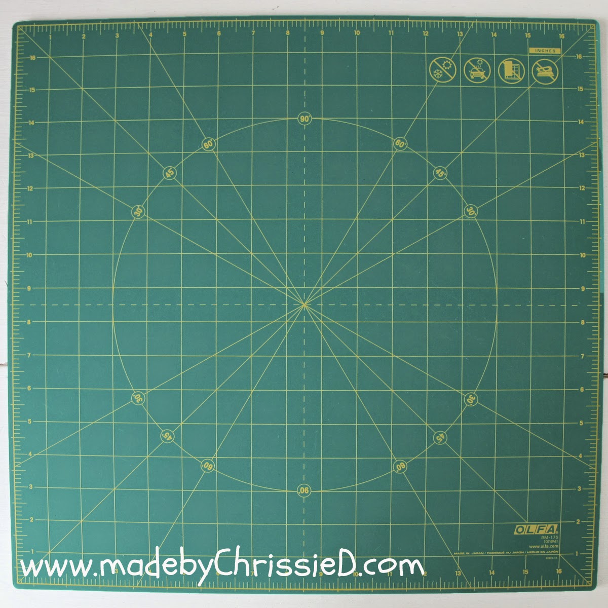 How to Care for a Rotary Self-Healing Cutting Mat