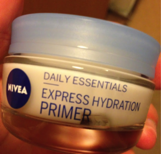 Nivea Express Hydration Primer Inthefrow
