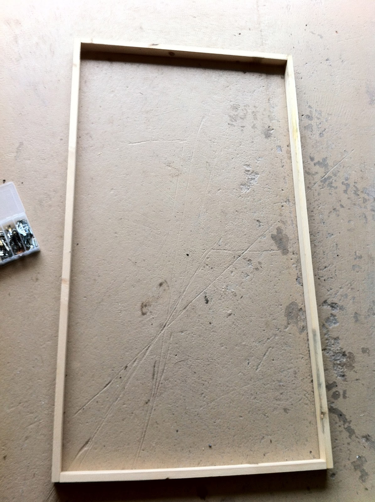 Fashioned4You Fabric Wall Hanging Tutorial