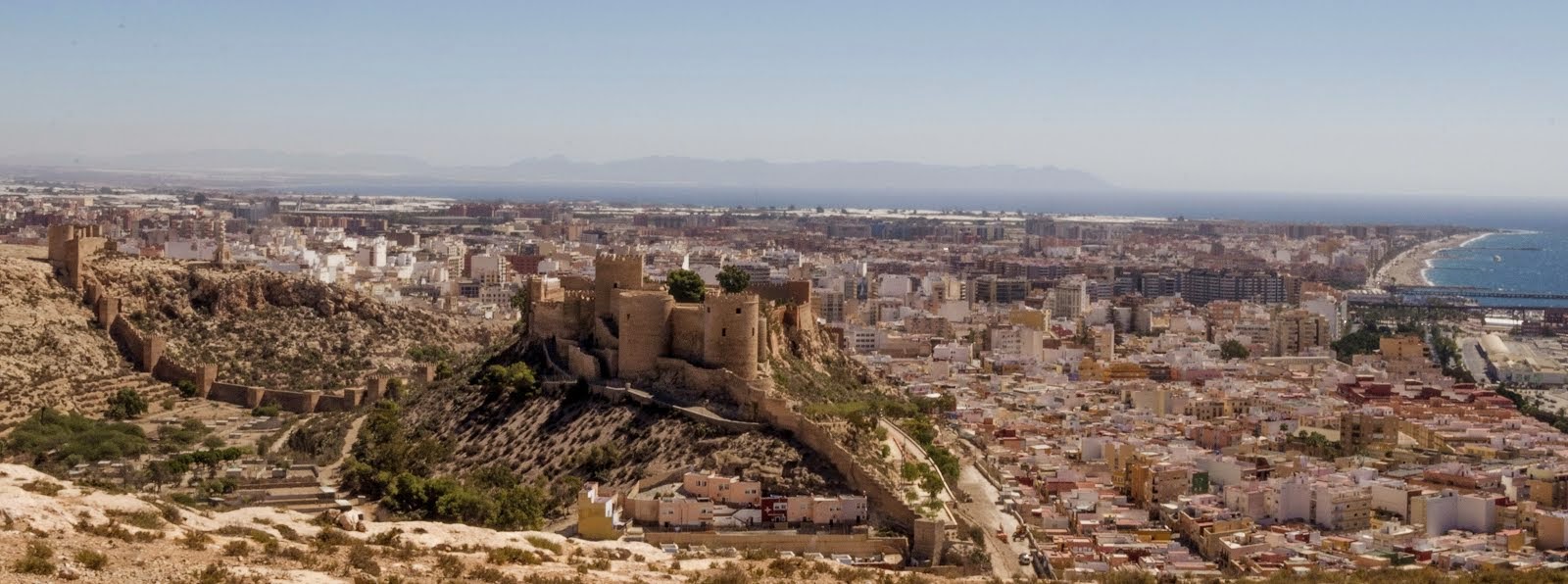 Alcazaba de Almería. Ruta de las Palomas