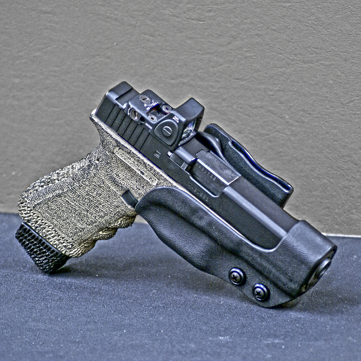 Dara Holsters Holsters for the Glock 40 MOS Configuration