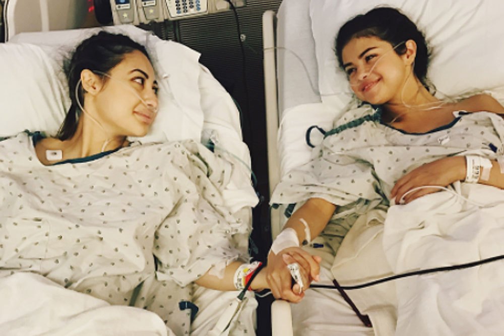 SERENA GOMEZ GETS A NEW KIDNEY