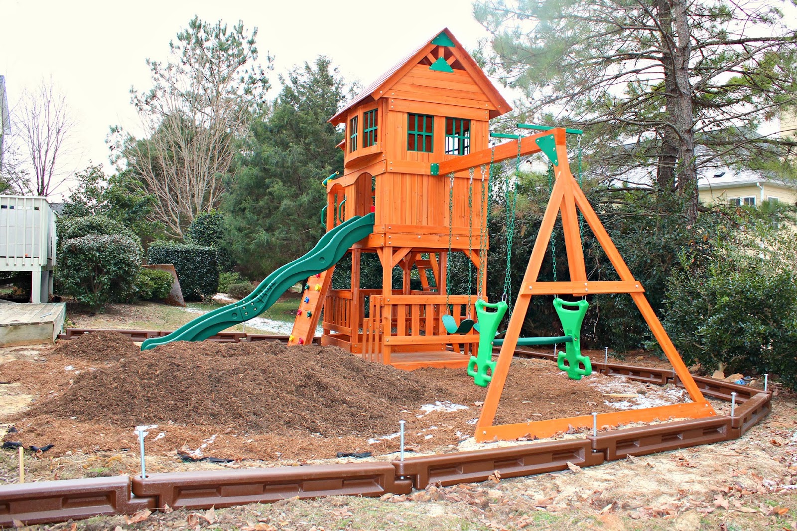 carolina on my mind Backyardigans Part 12 (Playset Border)