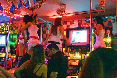 Sex show in Patong - Phukhet, Thailand Sex show in Patong - Phukhet, Thailand