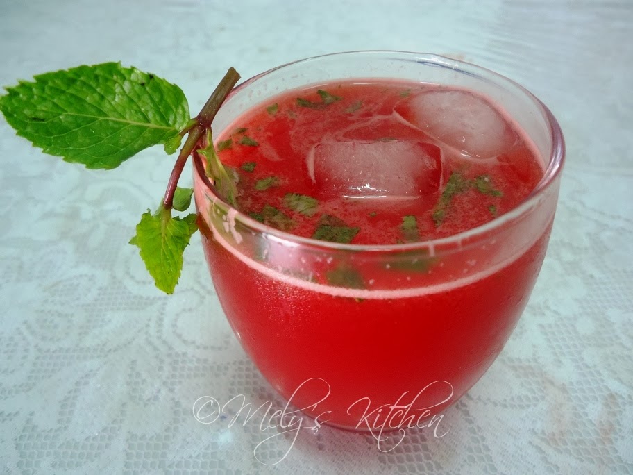 Mely's kitchen Watermelon and Mint Juice