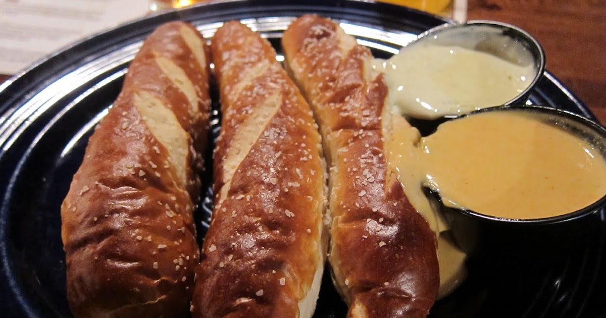 Banana Wonder Pretzel Throwdown Springfield Brewing Company