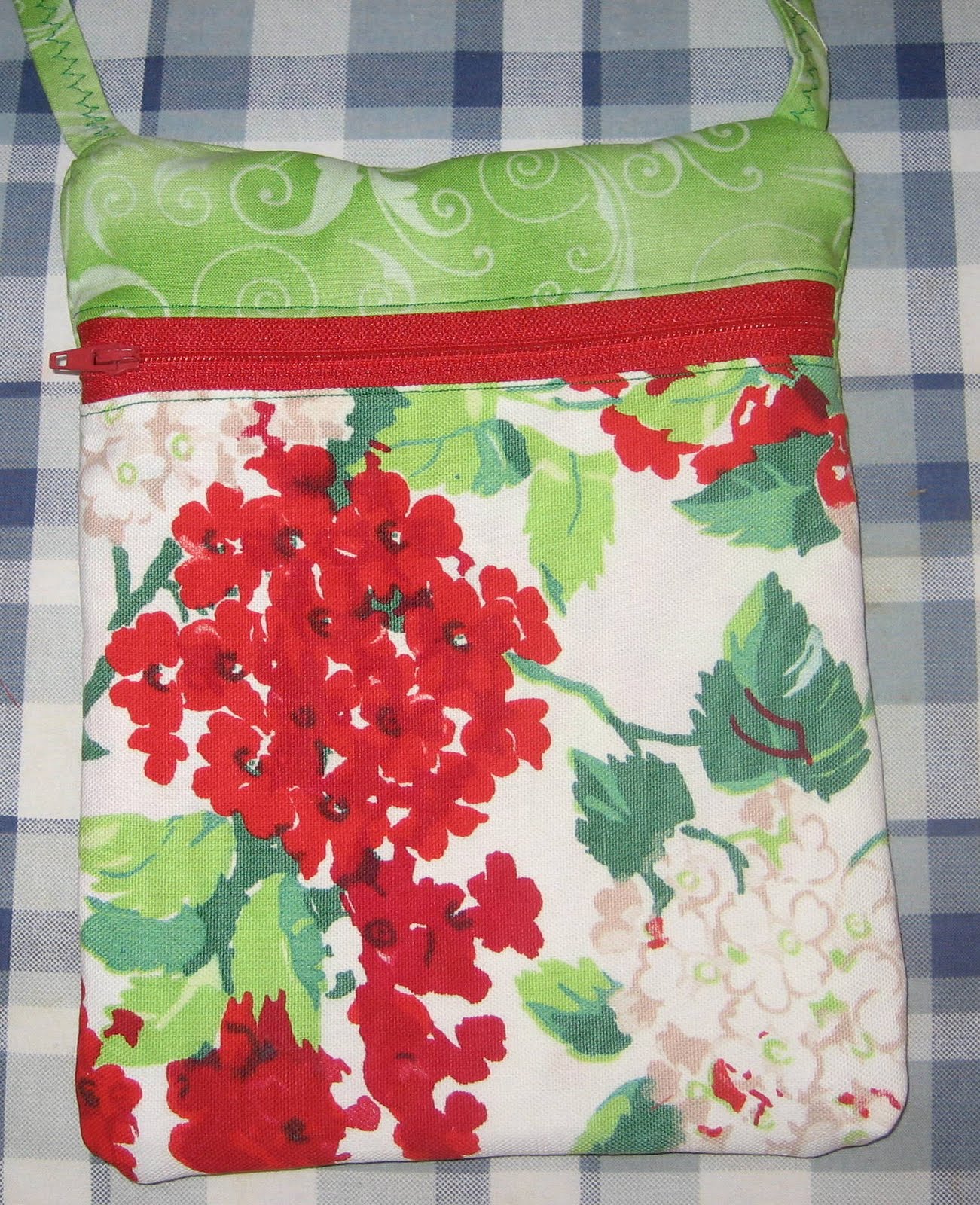 MyBecca's Vintage Tables Repurposing Tablecloths