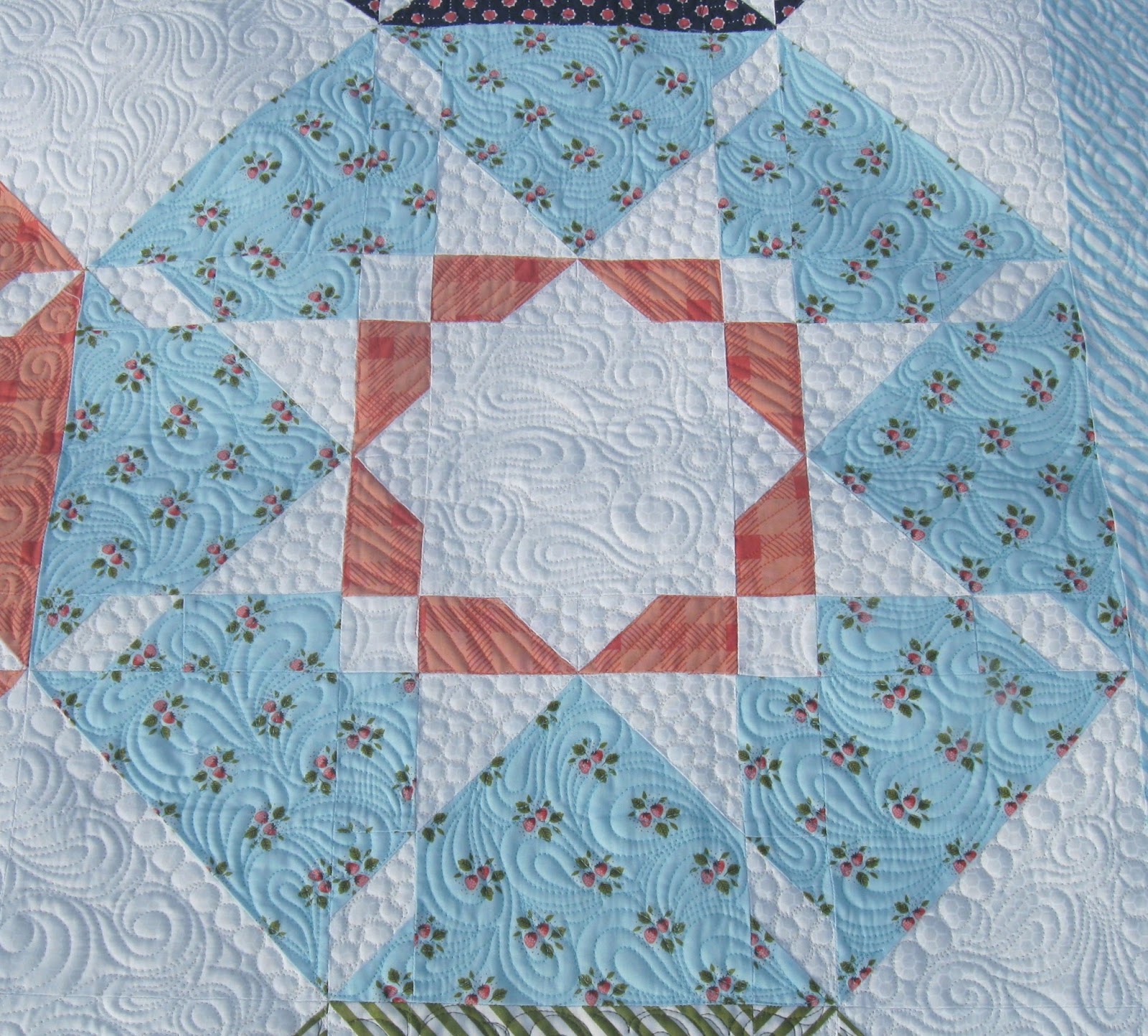 Happy Quilting Bright Side Quilt