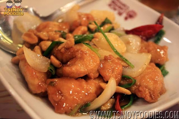 chicken cashew nuts gai pad med ma muang himmapan
