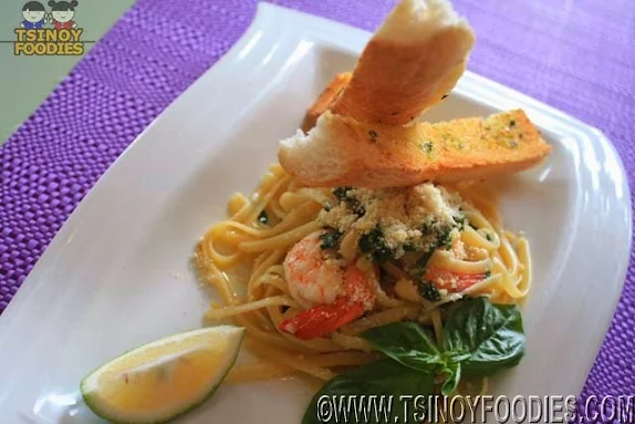 shrimp in pesto