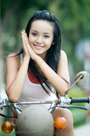 http://2.bp.blogspot.com/_--oyRioYDa8/TNCjZBB4RnI/AAAAAAAAEhE/aoNcdgo9V04/s1600/Gallery.anhmjn.com-Tran-Le-Hoang-Bao-00006.jpg
