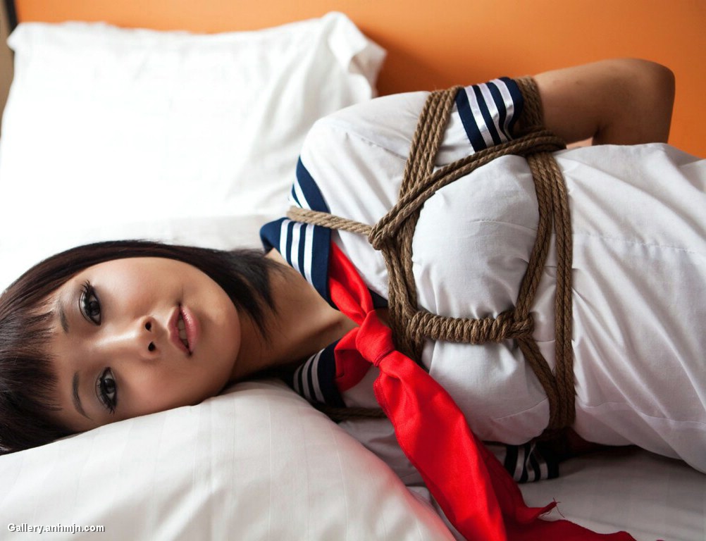 Asian tied up vibrated