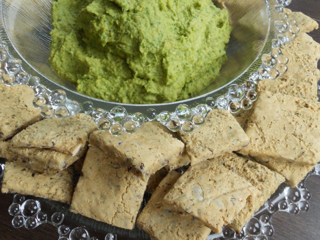 Snacking Squirrel Pumpkin Millet Crackers