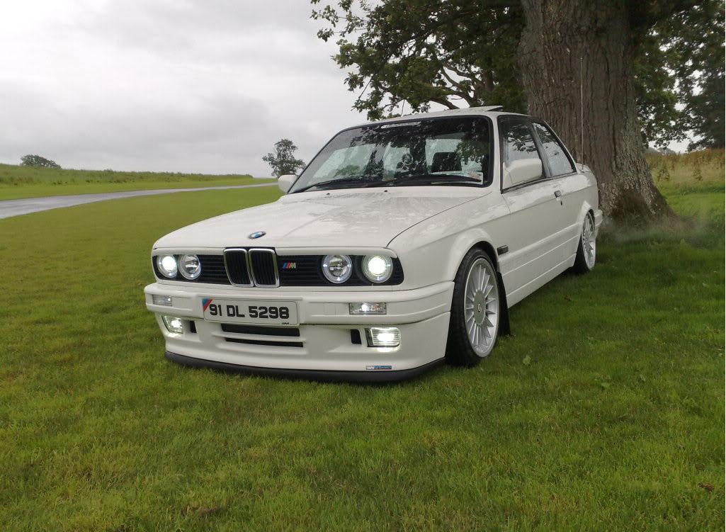 Tuning Car BMW E30