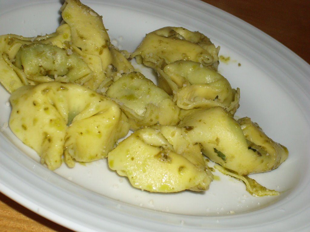 [Tortelini+com+Queijo+e+Epinafres.JPG]