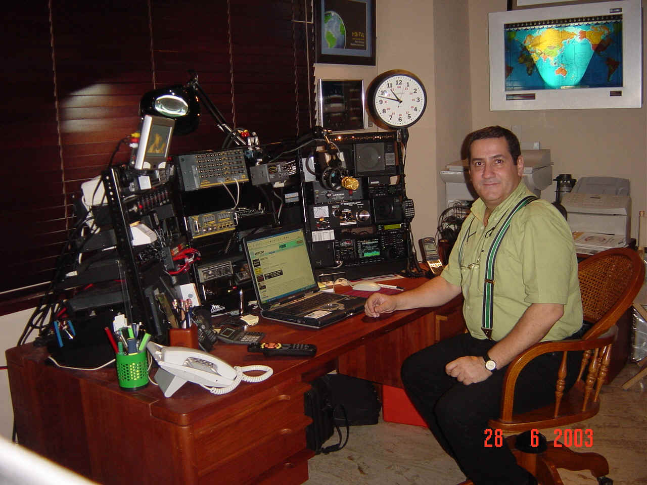 [HI8-TVL.+Junio+2003.JPG]