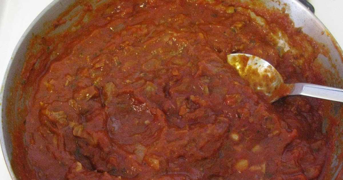 Nico's Eats Leftovers Meaty marinara sauce