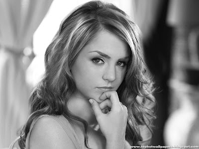 Joanna Levesque(Jojo) - 2 joanna levesque wallpapers. Joanna Levesque(Jojo) - 2