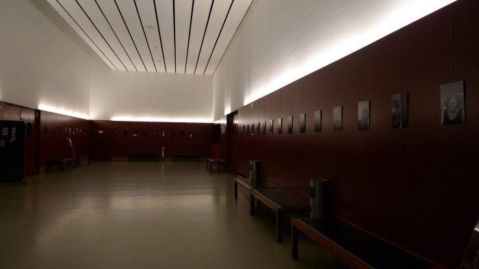 [foyer.JPG]