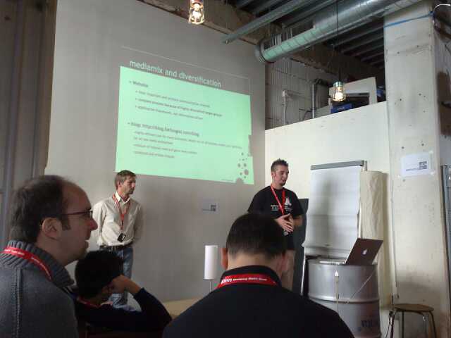 [2220572394_6ed7f5014d_o.jpg]