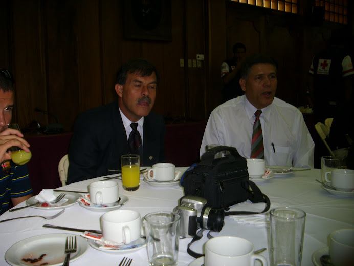 Dinar a la Sala de Plens de l'Ajuntament de Cartago