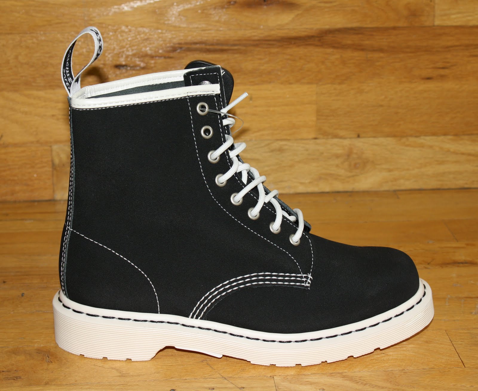 dr martens 34th street