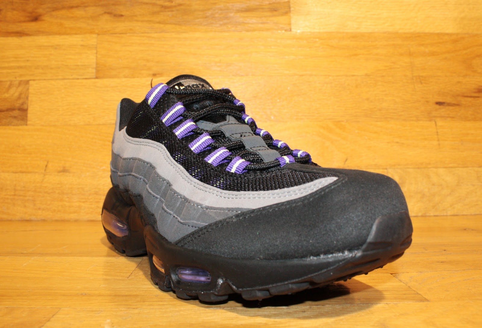 grey and purple air max 95