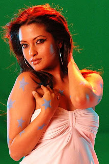 Riya sen wallpapers